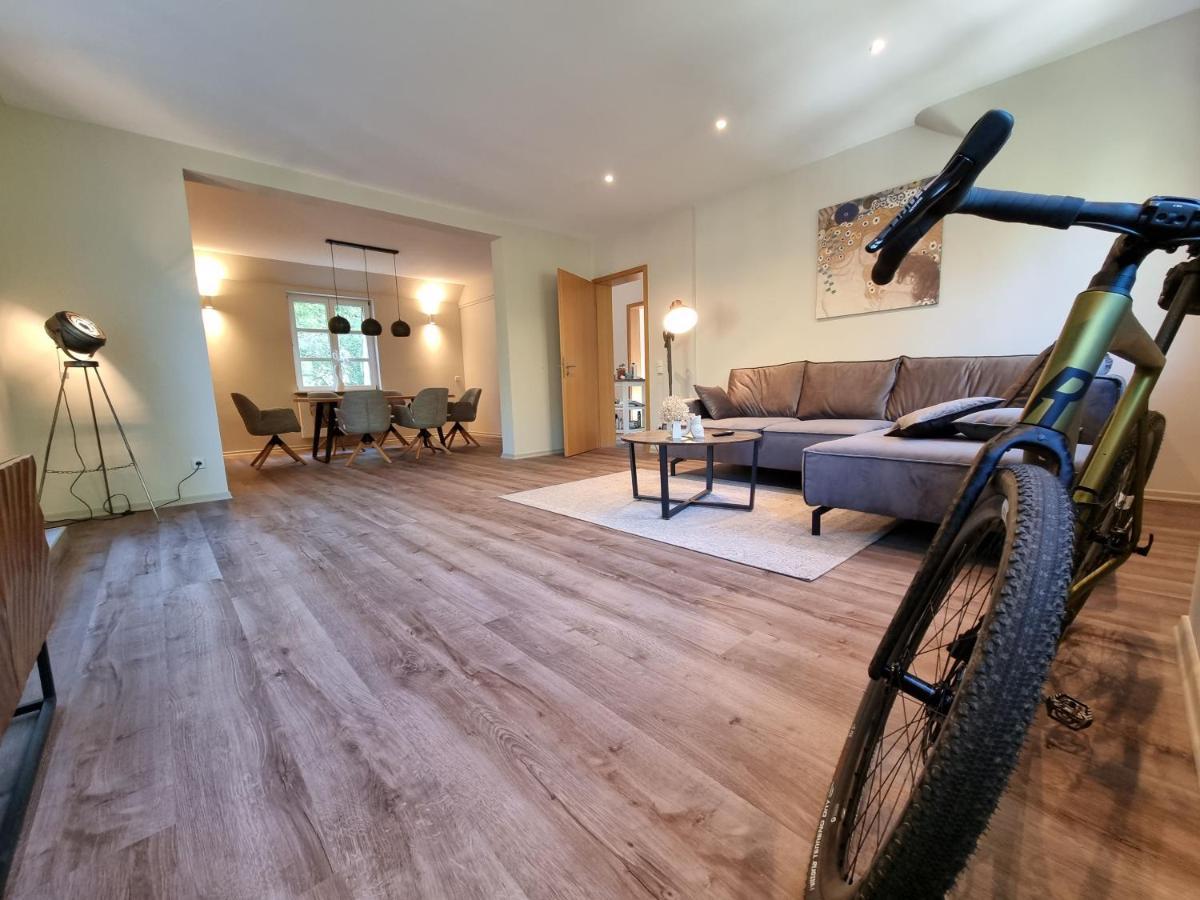 5 Sterne Bahnhoftraum, Appartement "Waldliebe" 133Qm, Grosse Terrasse 70Qm, Qr Code Scannen Fuer Virtuellen Rundgang, Premium Ausstattung Braunfels Dış mekan fotoğraf
